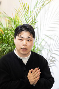 아름다운재단 ‘열여덟어른 캠페이너’로 알려진 박강빈(26)씨가 지난달 열린 좌담회에서 발언을 하고 있다. /이건송 C영상미디어 객원기자